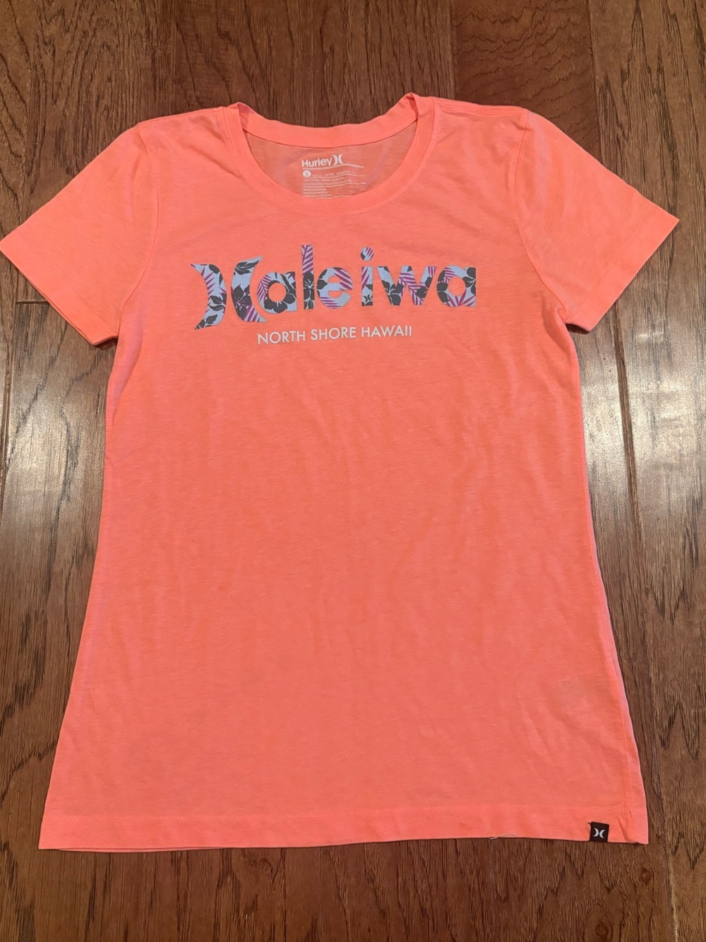Hurley Haleiwa North Shore Hawaii T-Shirt Size Small